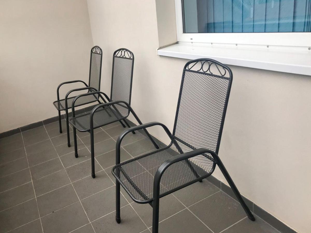 Hotel Bila Ruze Страконице Экстерьер фото